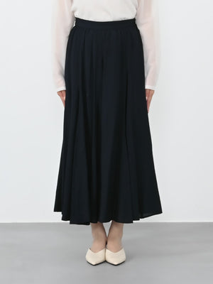 ※こちらが実物のカラーに一番お色味が近くなっております。（ネイビー）<br>149cm | B:77 W:60 H:83 股下:68.5 | regular-XS着用 (ヒールの高さ: 3.5cm) 