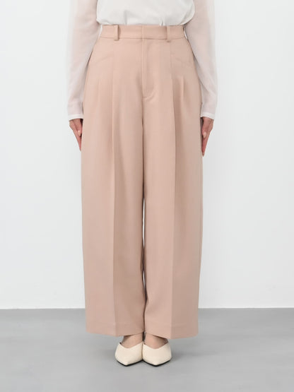 ※こちらが実物のカラーに一番お色味が近くなっております。（ピンク）<br>149cm | B:77 W:60 H:83 股下:68.5 | regular-XS着用　(ヒールの高さ:3.5cm)