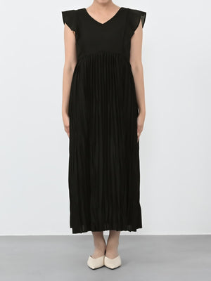 ※こちらが実物のカラーに一番お色味が近くなっております。（ブラック）<br>149cm | B:77 W:60 H:83 股下:68.5 | regular着用 (ヒールの高さ: 3.5cm) 