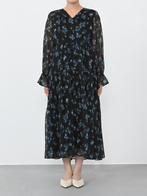 ※こちらが実物のカラーに一番お色味が近くなっております。（ネイビー）<br>149cm | B:77 W:60 H:83 股下:68.5 | regular着用 (ヒールの高さ:3.5cm)