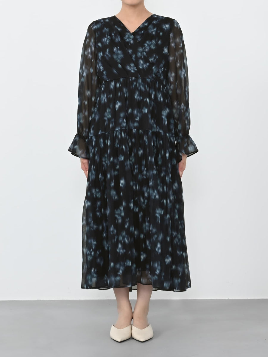 ※こちらが実物のカラーに一番お色味が近くなっております。（ネイビー）<br>149cm | B:77 W:60 H:83 股下:68.5 | regular着用 (ヒールの高さ:3.5cm)