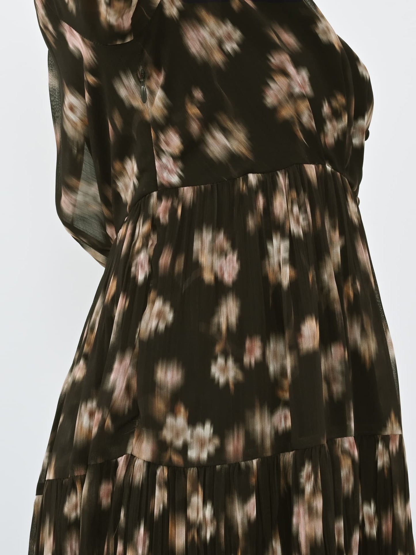 シェードフラワープリーツティアードワンピース-short & regular　[通常]