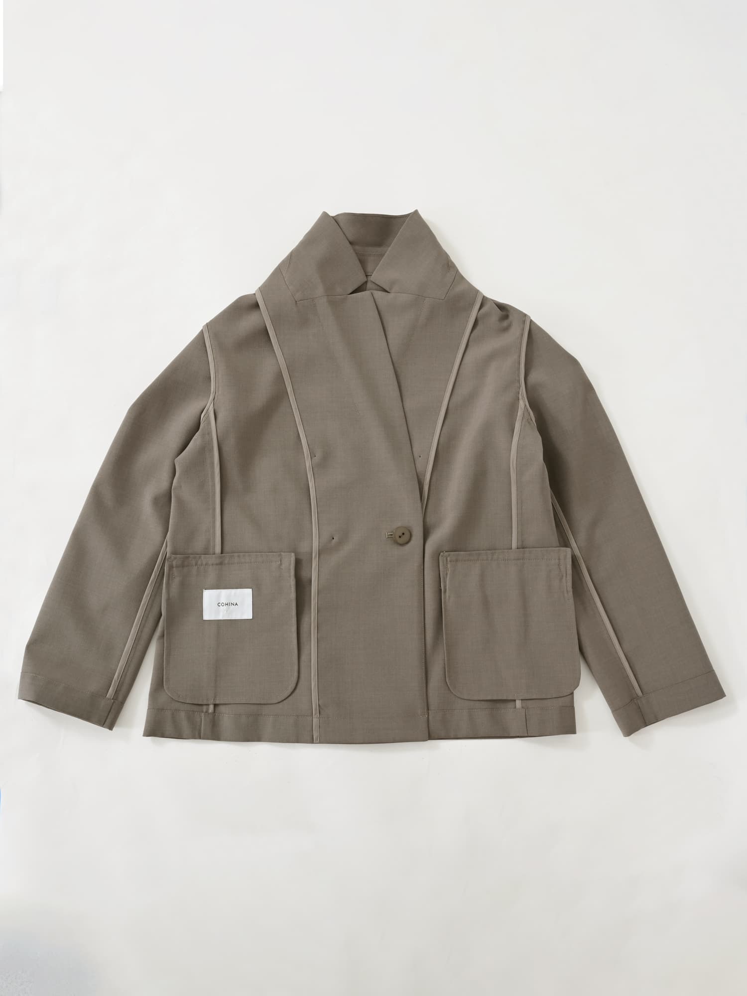 ダブルボタンライトジャケット | 小柄・低身長女性向けファッション