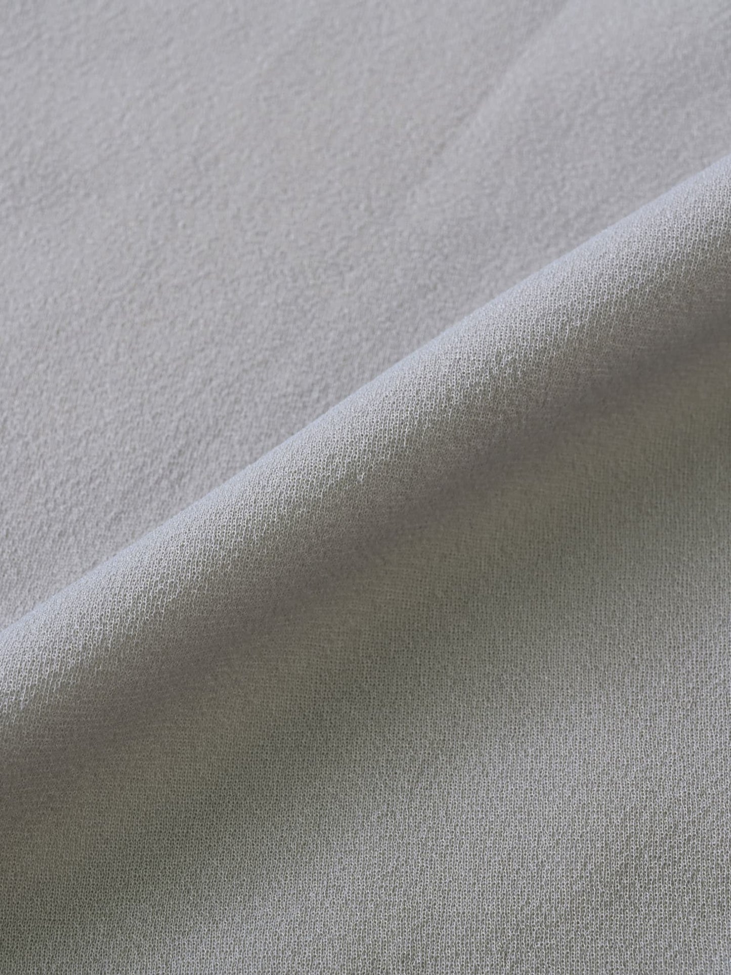 ギャザースリーブシアーカットトップス　[通常]