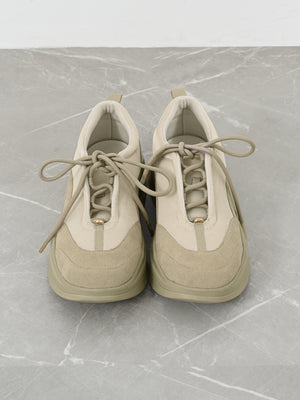 ※こちらが実物のカラーに一番お色味が近くなっております。（ベージュ）<br>