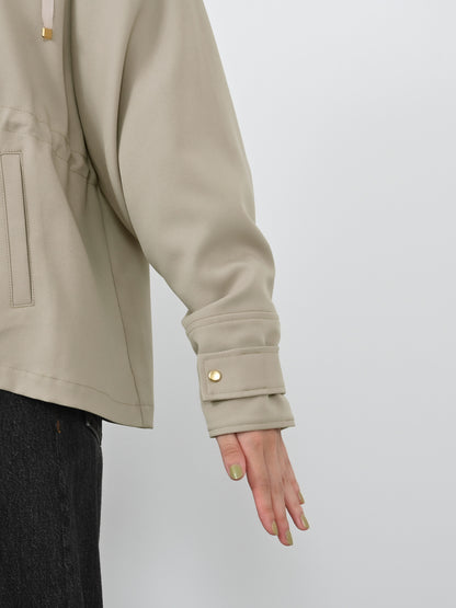 テントラインフーデッドブルゾン　[通常]