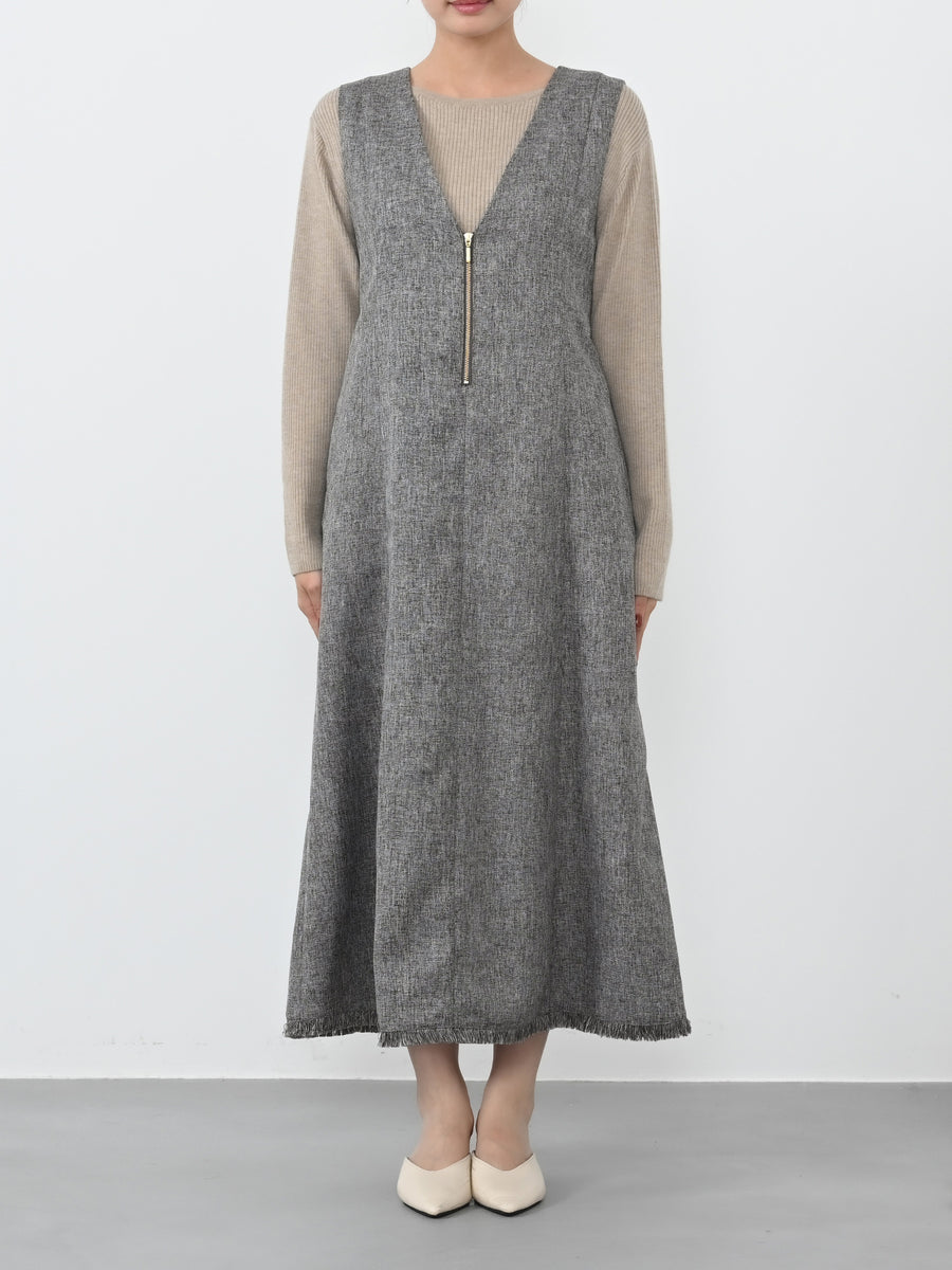 ※こちらが実物のカラーに一番お色味が近くなっております。（グレー）<br>149cm | B:77 W:60 H:83 股下:68.5 | regular着用  (ヒールの高さ:3.5cm)