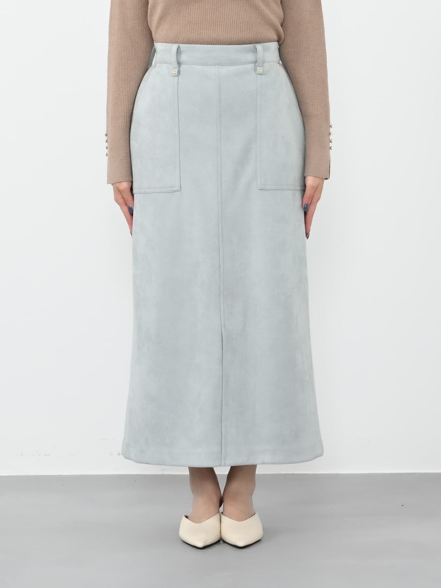 ※こちらが実物のカラーに一番お色味が近くなっております。（ライトブルー）<br>149cm | B:77 W:60 H:83 股下:68.5 | regular-XS着用  (ヒールの高さ: 3.5cm) 