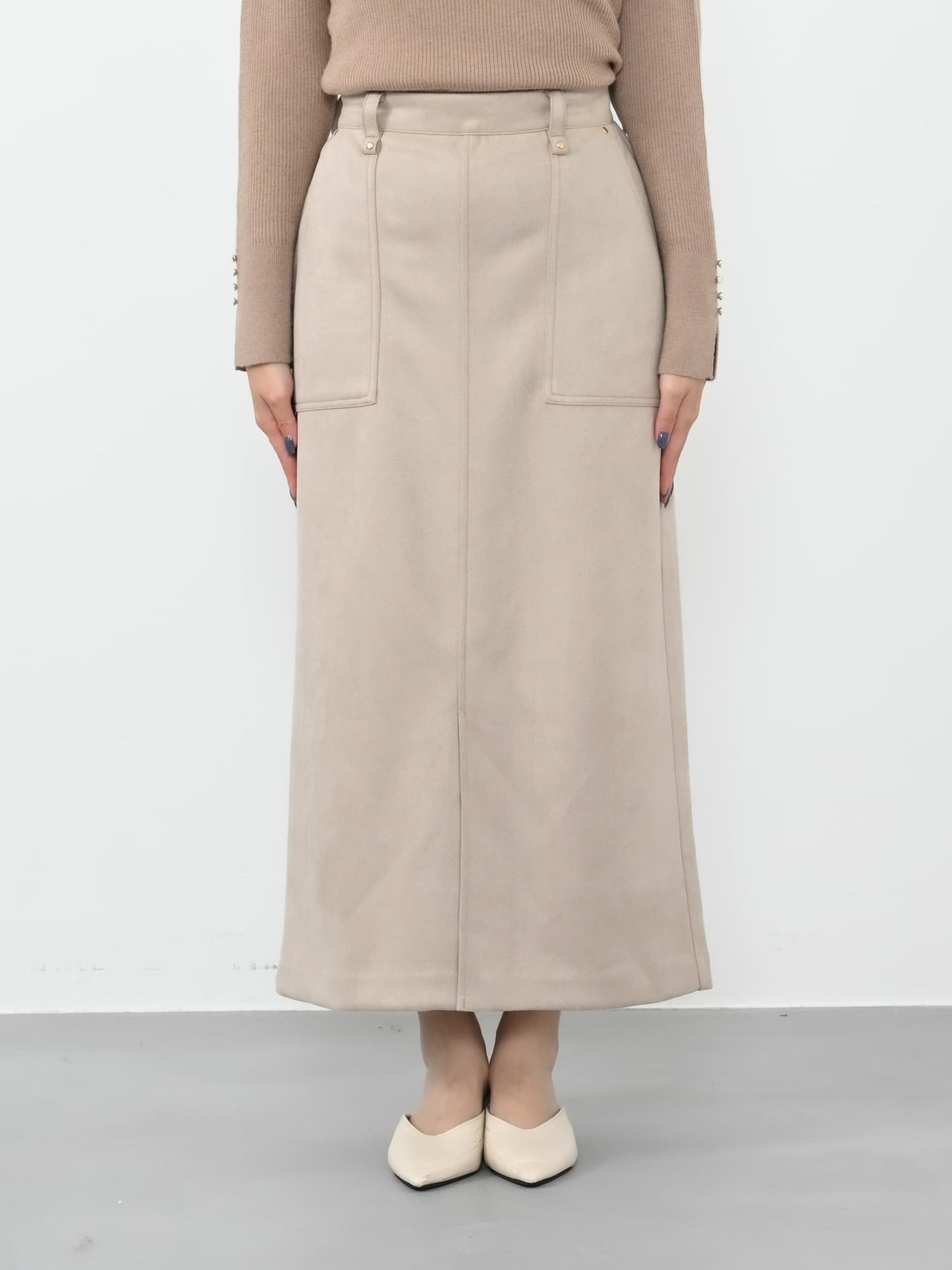 ※こちらが実物のカラーに一番お色味が近くなっております。（ベージュ）<br>149cm | B:77 W:60 H:83 股下:68.5 | regular-XS着用 (ヒールの高さ: 3.5cm) 