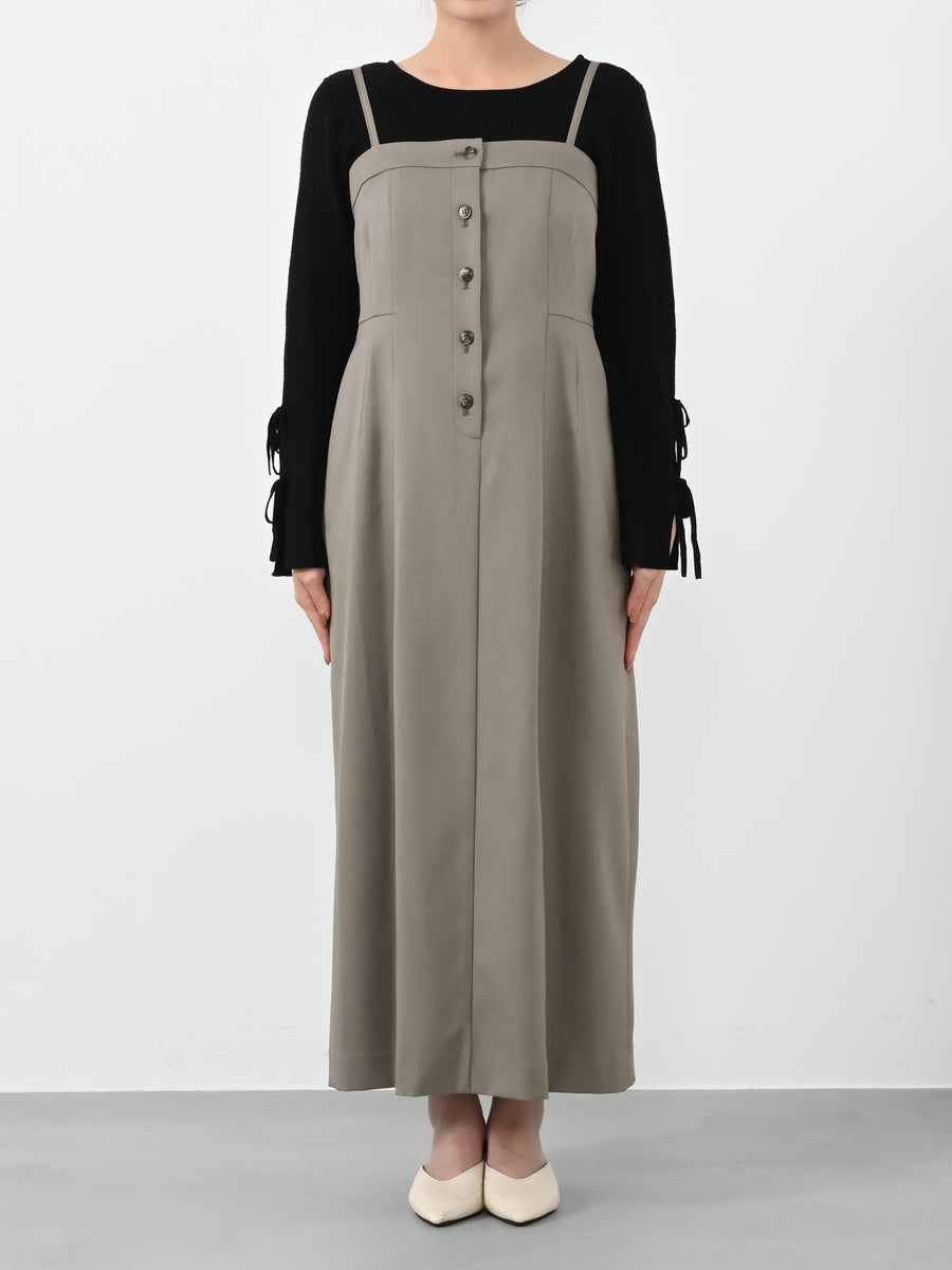 ※こちらが実物のカラーに一番お色味が近くなっております。（グレージュ）<br>149cm | B:77 W:60 H:83 股下:68.5 | regular着用(ヒールの高さ: 3.5cm) 