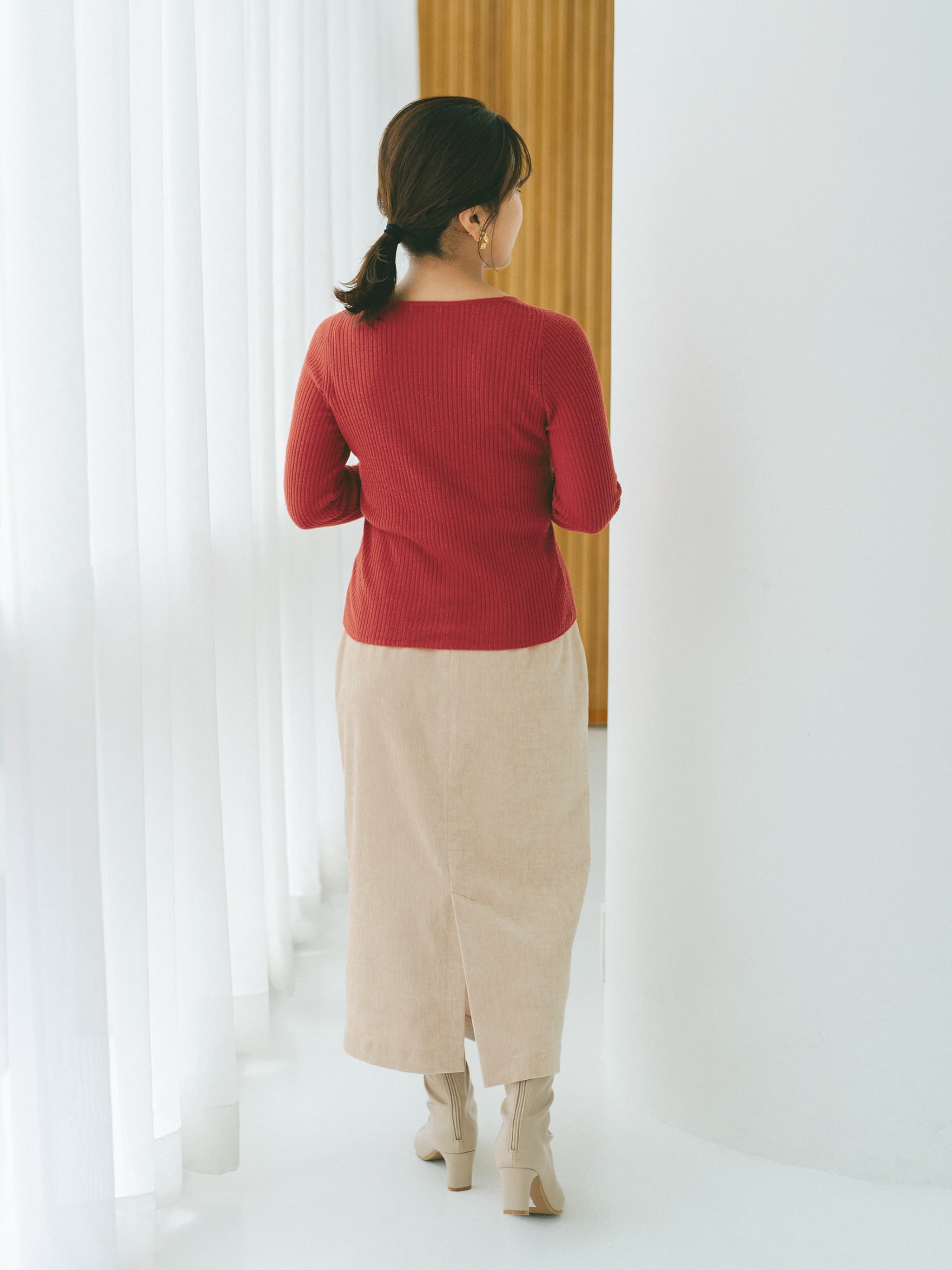 （新品タグ付き）cohina パウダリーベロアIラインスカート パウダリーベロアIラインスカート-short & regular | 小柄・低身長女性