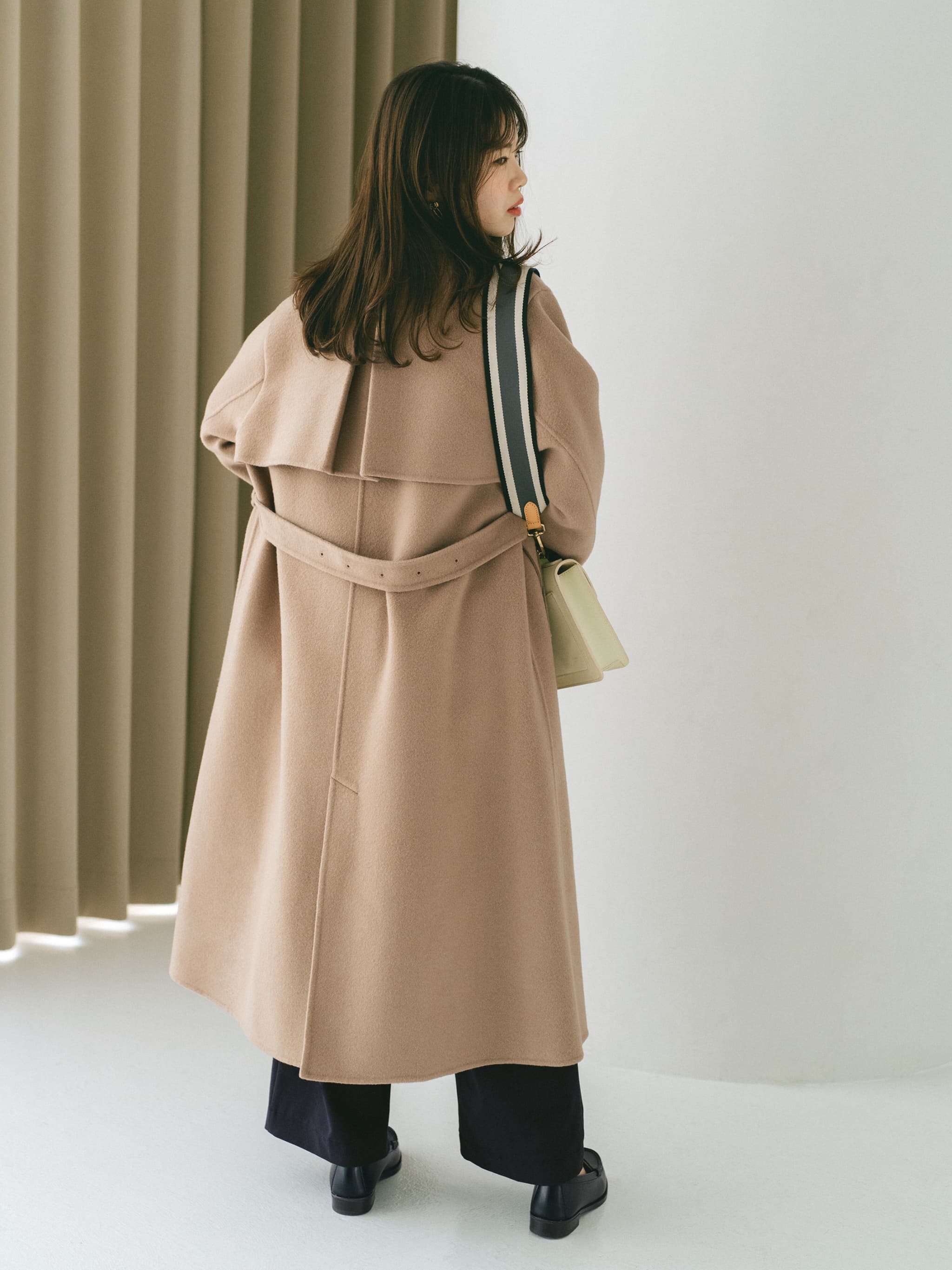 【新品未使用タグ付き】COHINA ウールリバートレンチコート-short ウールリバートレンチコート-short & regular | 小柄・低身長女性向け