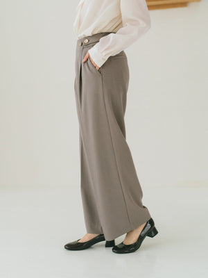 153cm | B:73 W:58 H:83 股下:64 | regular-XS着用