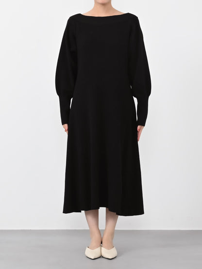 ※こちらが実物のカラーに一番お色味が近くなっております。（ブラック）<br>149cm | B:77 W:60 H:83 股下:68.5 | regular着用 (ヒールの高さ: 3.5cm) 