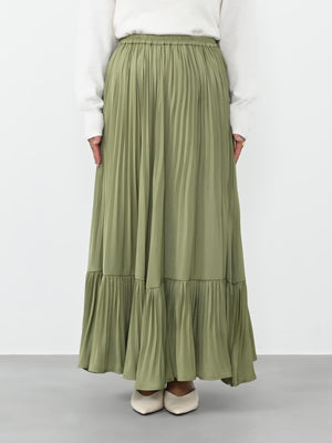 ※こちらが実物のカラーに一番お色味が近くなっております。（カーキ）<br>144cm | B:80 W:64 H:84 股下:62 | regular着用 (ヒールの高さ: 3.5cm) 