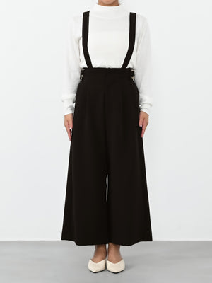 ※こちらが実物のカラーに一番お色味が近くなっております。（ブラック）<br>144cm | B:80 W:64 H:84 股下:62 | short-XS着用 (ヒールの高さ:3.5cm)