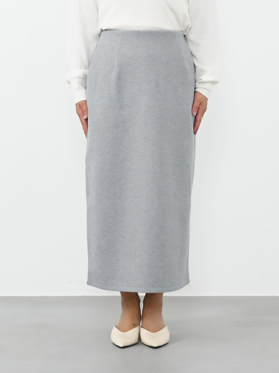 ※こちらが実物のカラーに一番お色味が近くなっております。（グレー）<br>144cm | B:80 W:64 H:84 股下:62 | short-XS着用 (ヒールの高さ: 3.5cm)