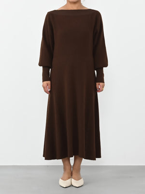 ※こちらが実物のカラーに一番お色味が近くなっております。（ブラウン）<br>144cm | B:80 W:64 H:84 股下:62 | short着用 (ヒールの高さ: 3.5cm) 