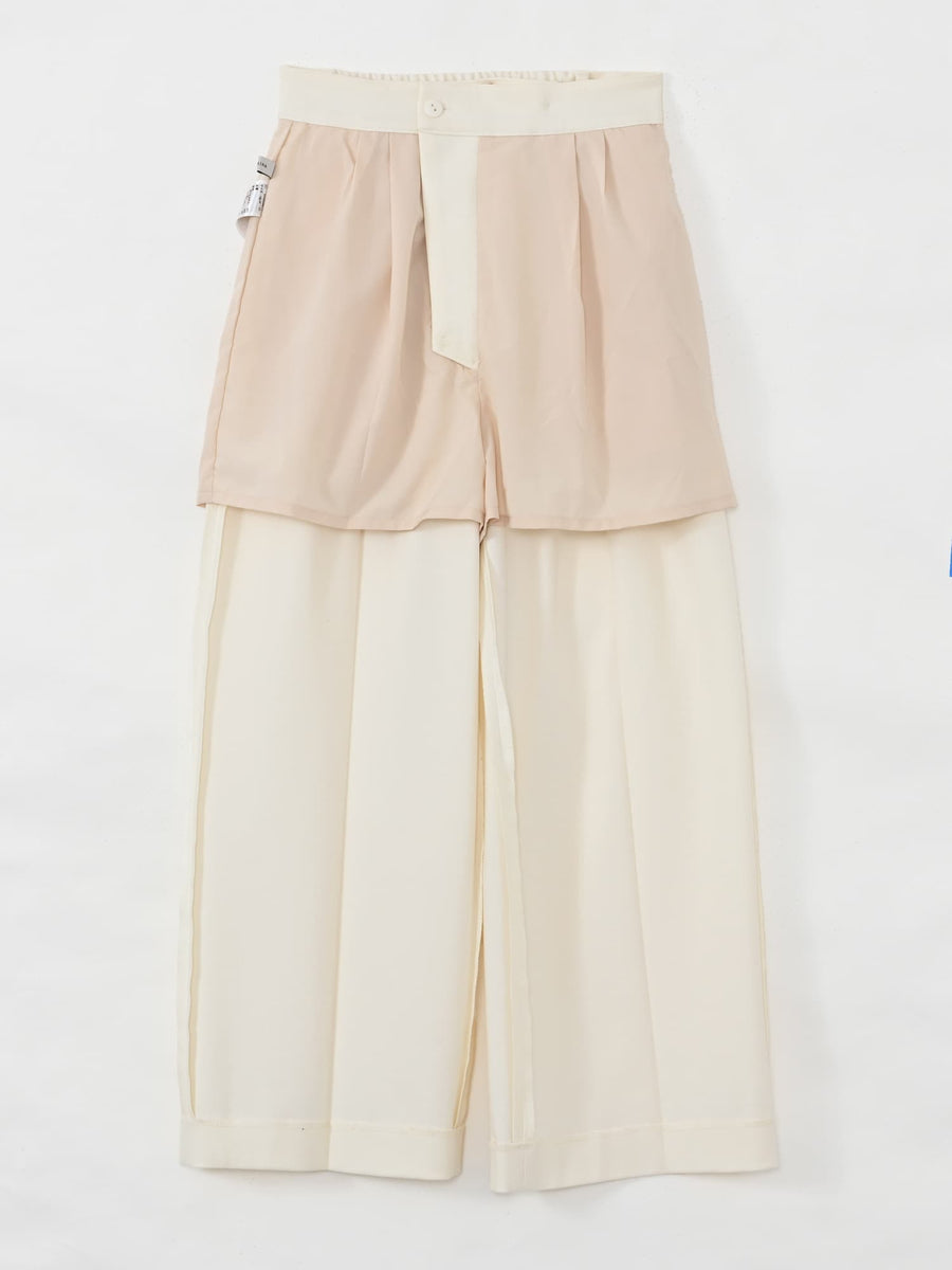 ※ アイボリーのみ裏地がございます。