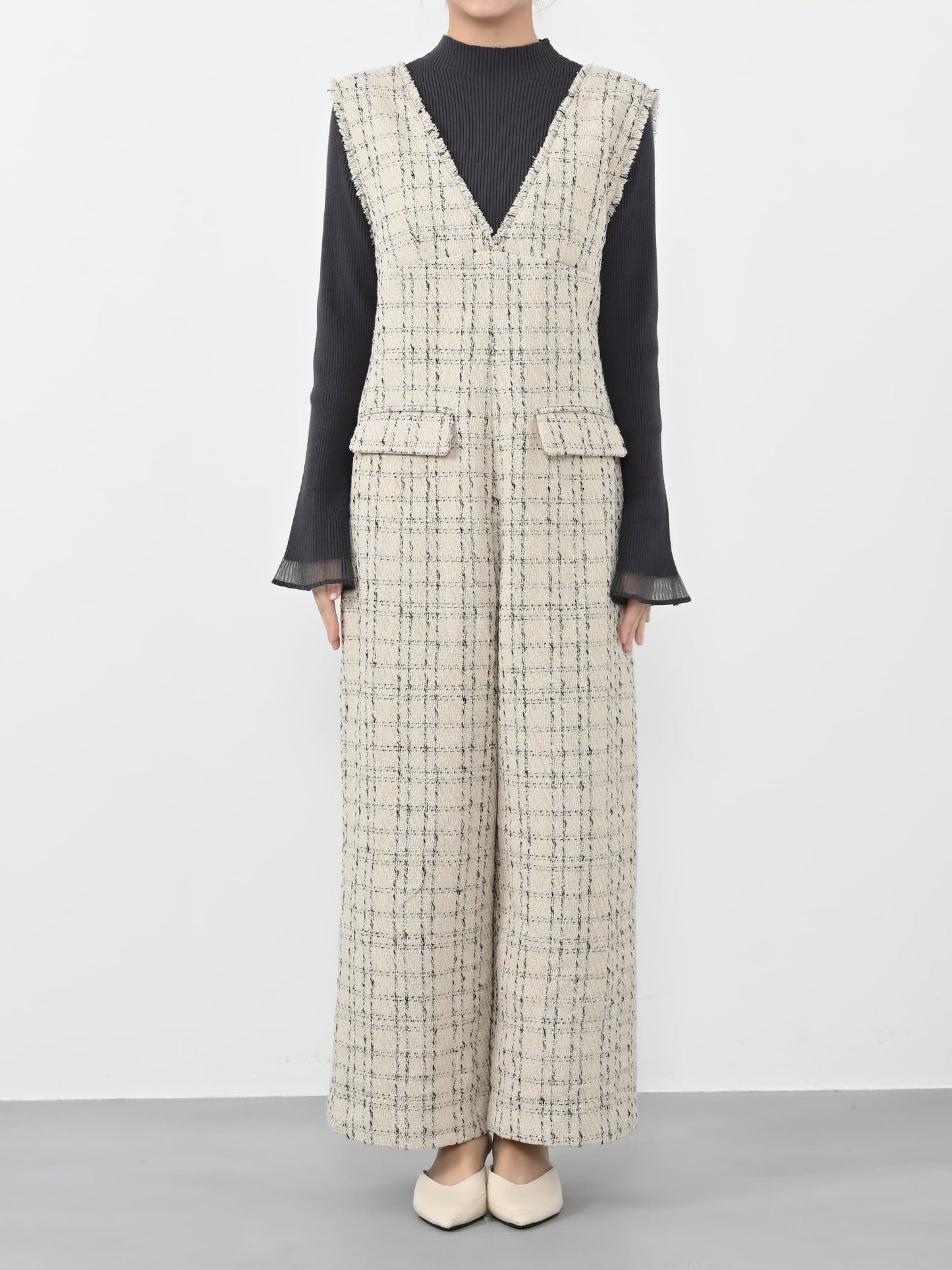 ※こちらが実物のカラーに一番お色味が近くなっております。（アイボリー）<br>150cm | B:78 W:56 H:74 股下:69  | regular着用 (ヒールの高さ: 3.5cm) 