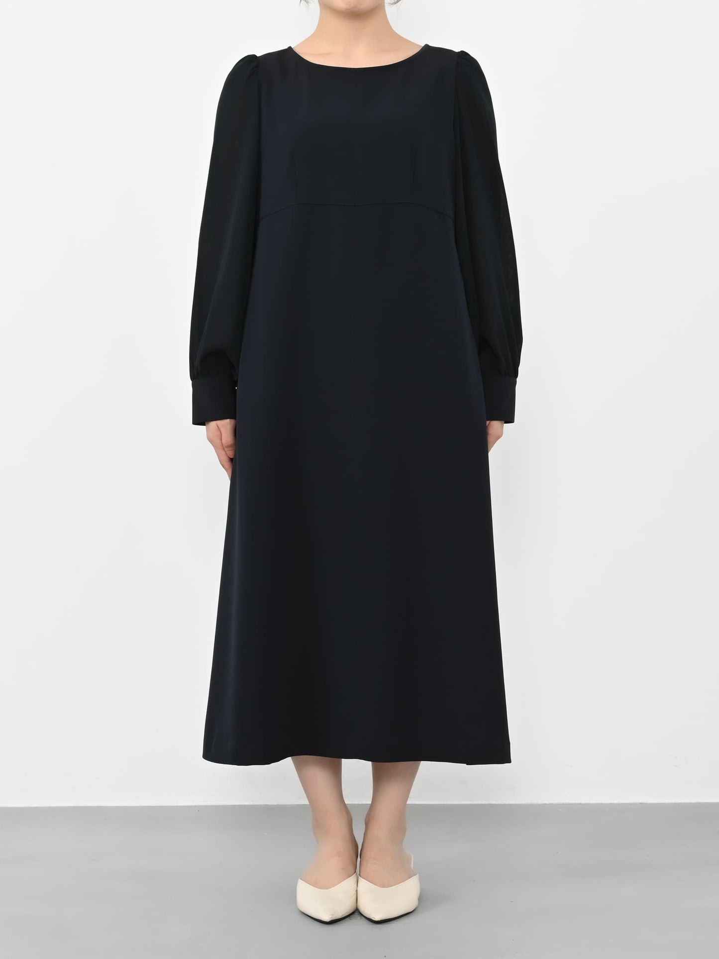 トリアセジョーゼットシームデザインワンピース-short & regular　[通常]