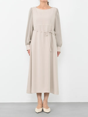 ※こちらが実物のカラーに一番お色味が近くなっております。（ライトベージュ）<br>152cm | B:75 W:59 H:82 股下:70  | regular着用 (ヒールの高さ:3.5cm)