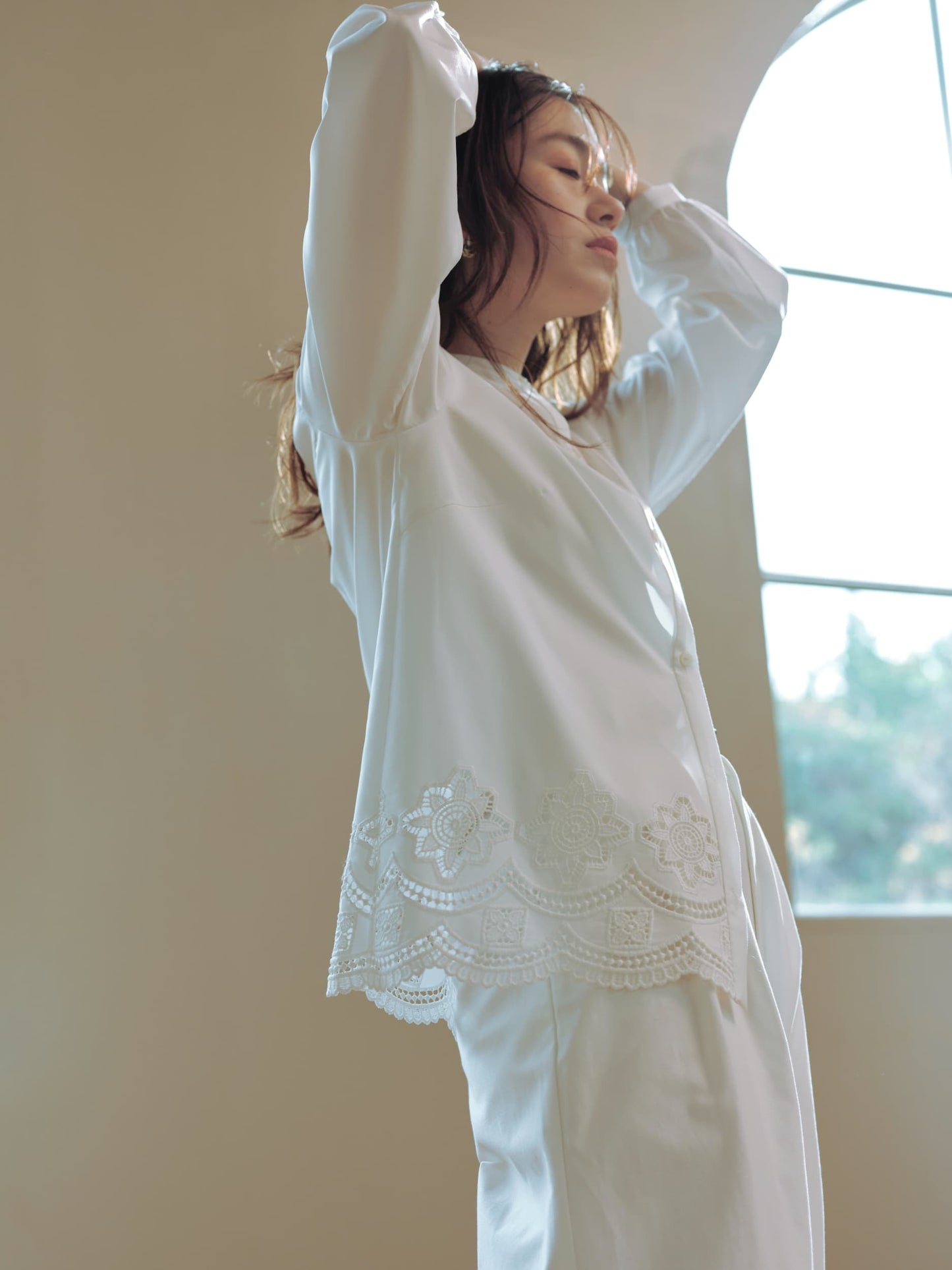 エンブロイダリーカーブタックパンツ-short & regular　[通常]