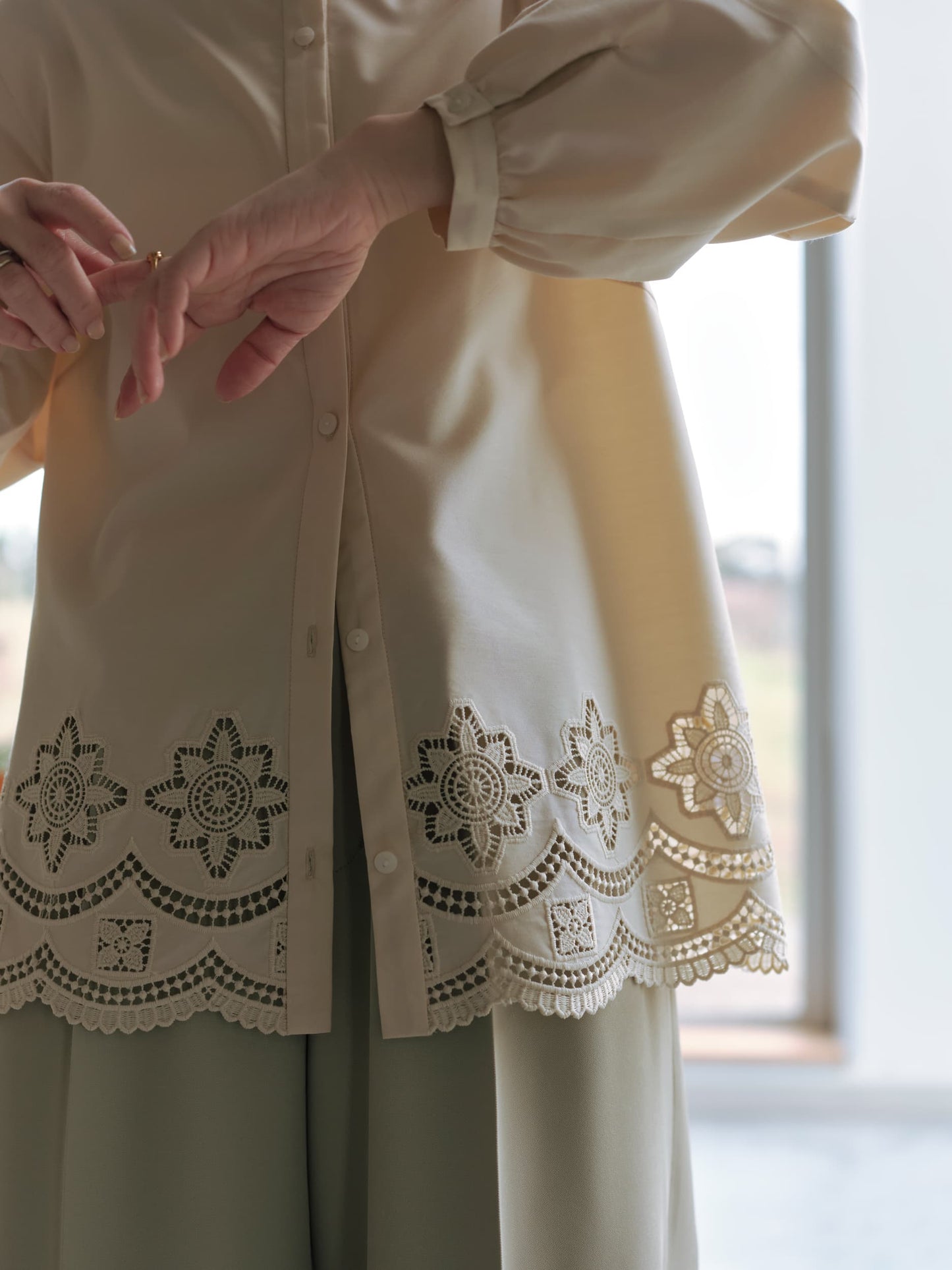 とろみツータックワイドパンツ-short & regular　[通常]