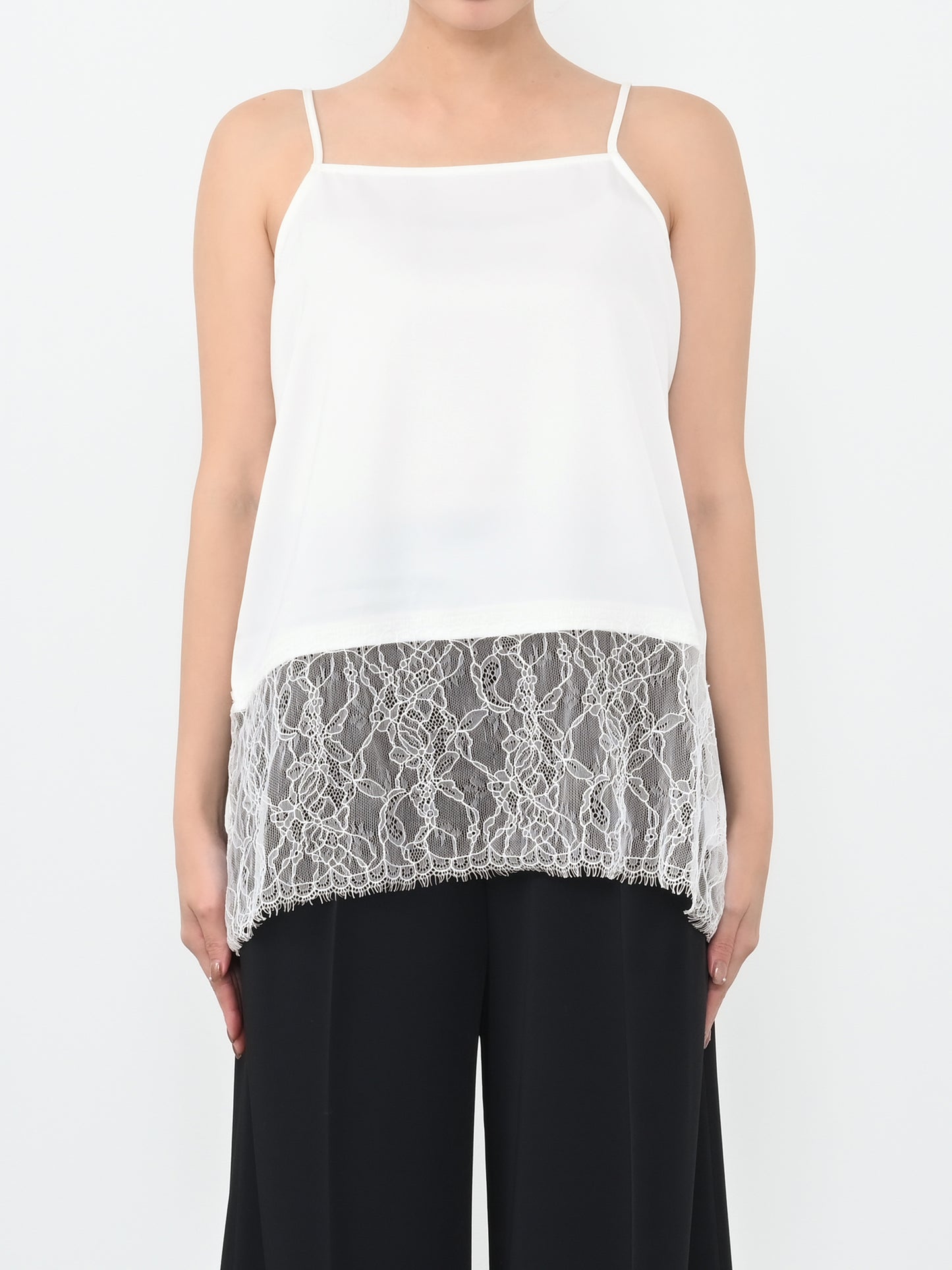 ※こちらが実物のカラーに一番お色味が近くなっております。（オフホワイト）<br>149cm | B:77 W:60 H:83 股下:68.5  | ワンサイズ着用