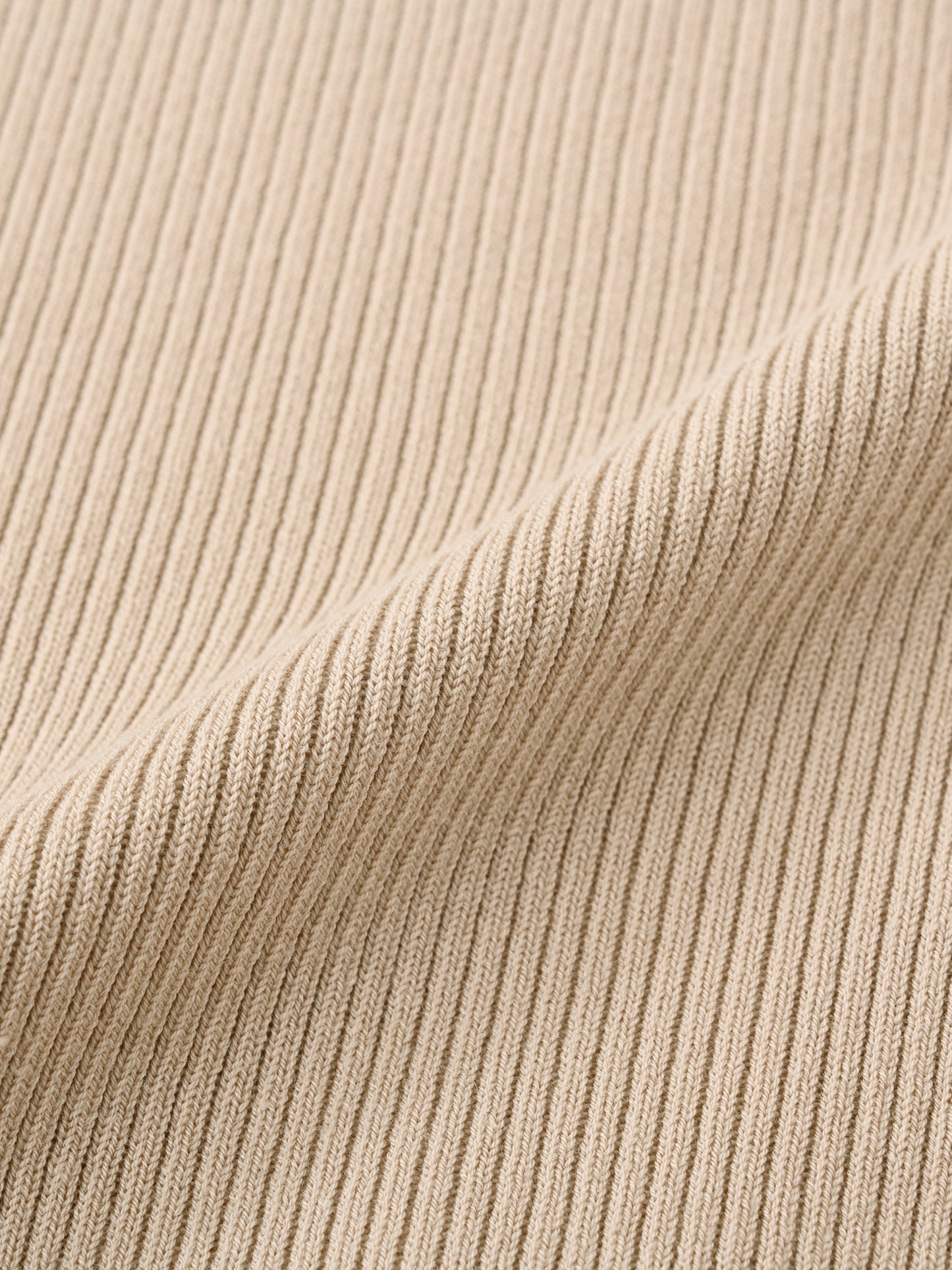 シルキーコットンゴールドボタンニット　[通常]