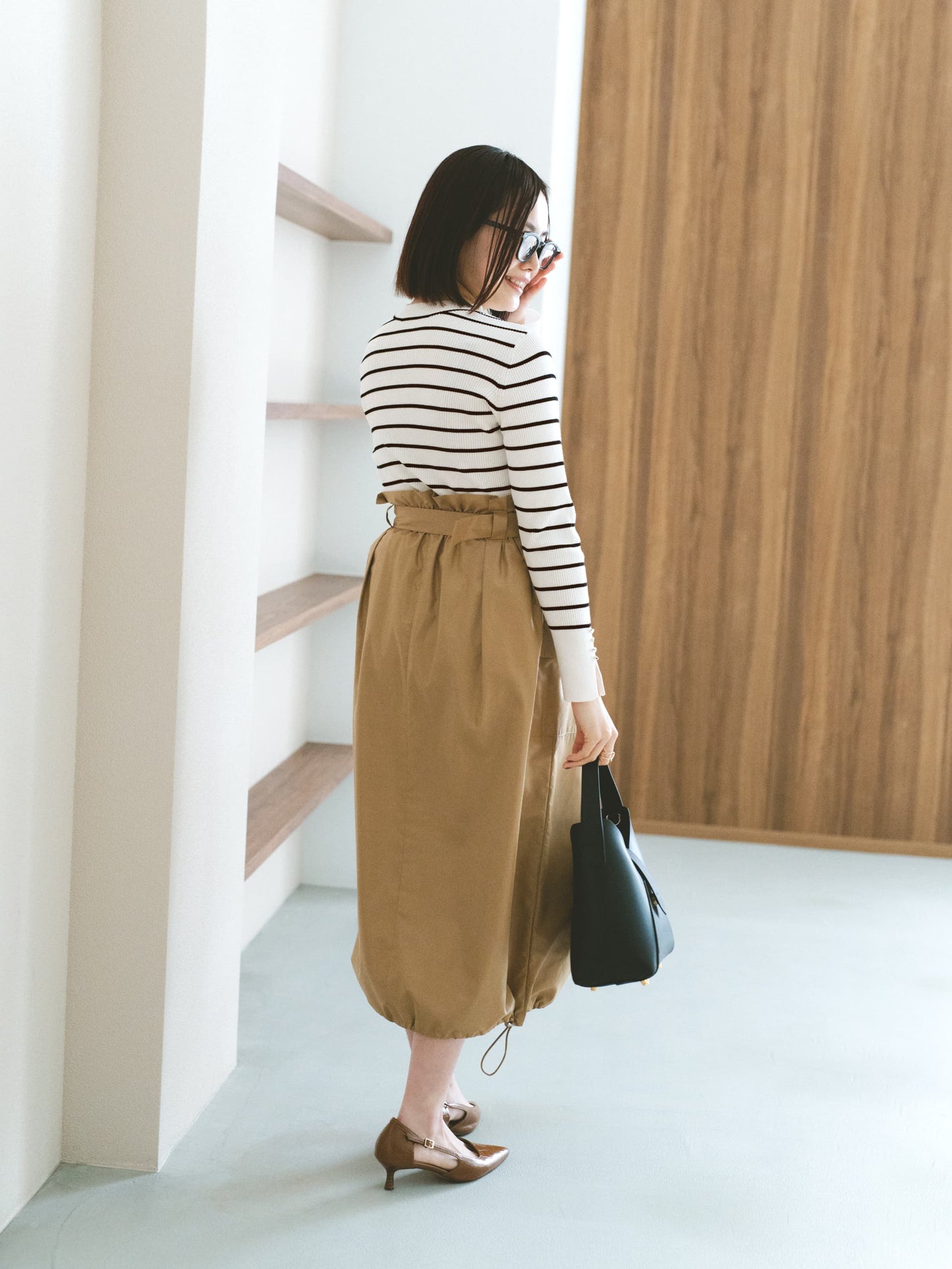 シルキーコットンゴールドボタンニット　[通常]