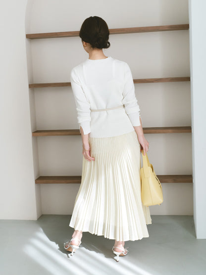 シルキーコットンゴールドボタンニット　[通常]