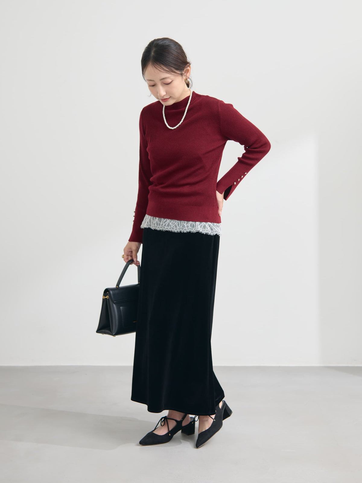 カシミヤブレンドゴールドボタンニット　[通常]