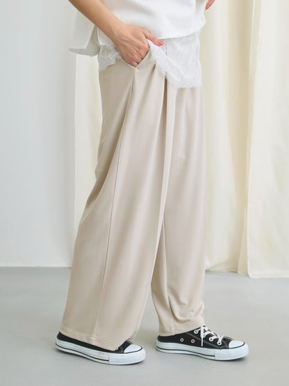 149cm | B:77 W:60 H:83 股下:68.5 | regular着用