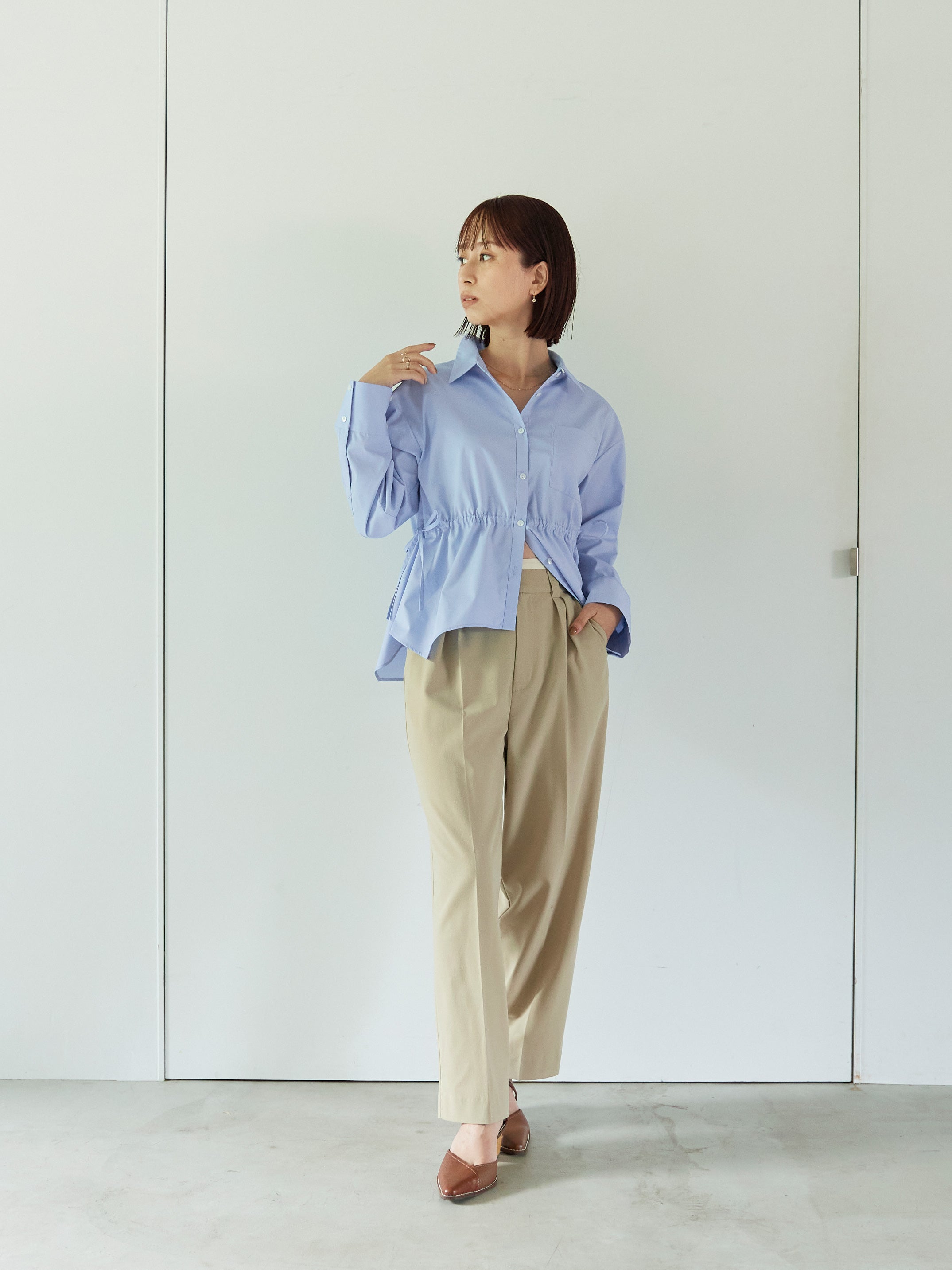 アシメヘムウエストリボンシャツ | 小柄・低身長女性向けファッション