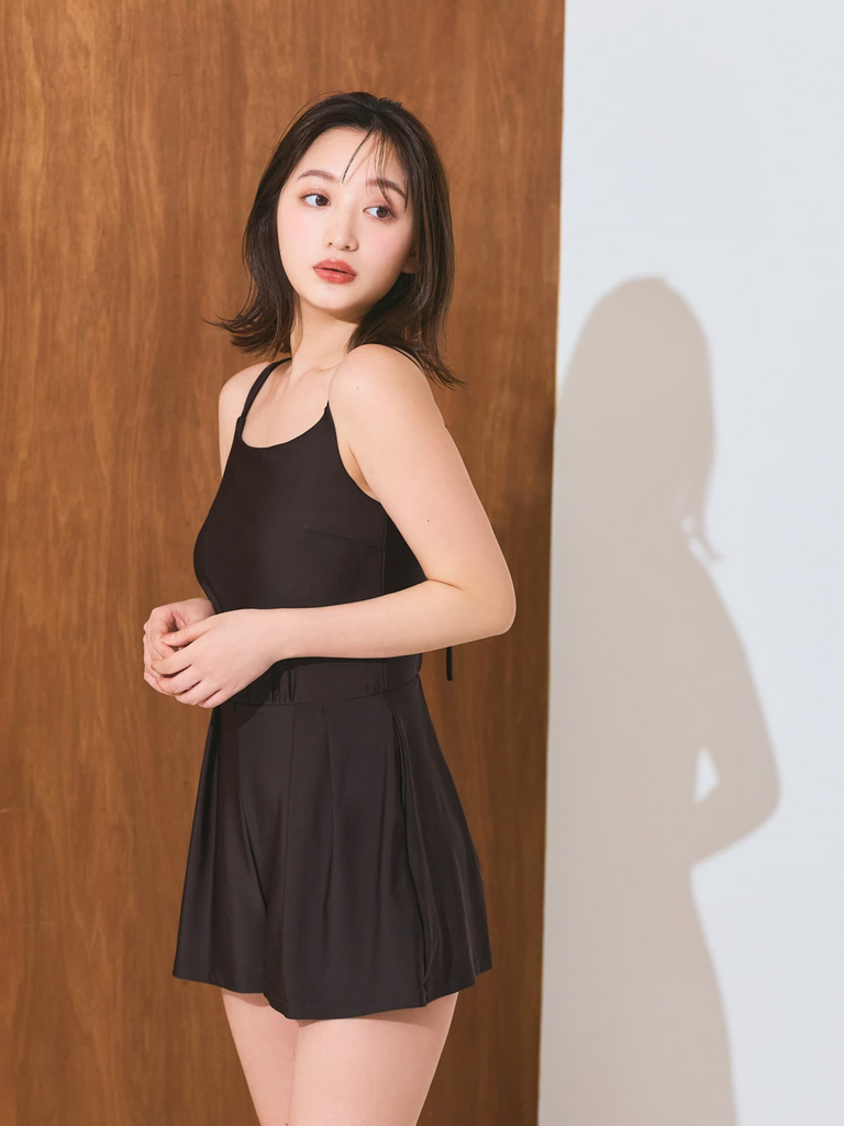 「涼しく、可愛く、私らしく。COHINAの夏支度」COHINA SUMMER STYLE