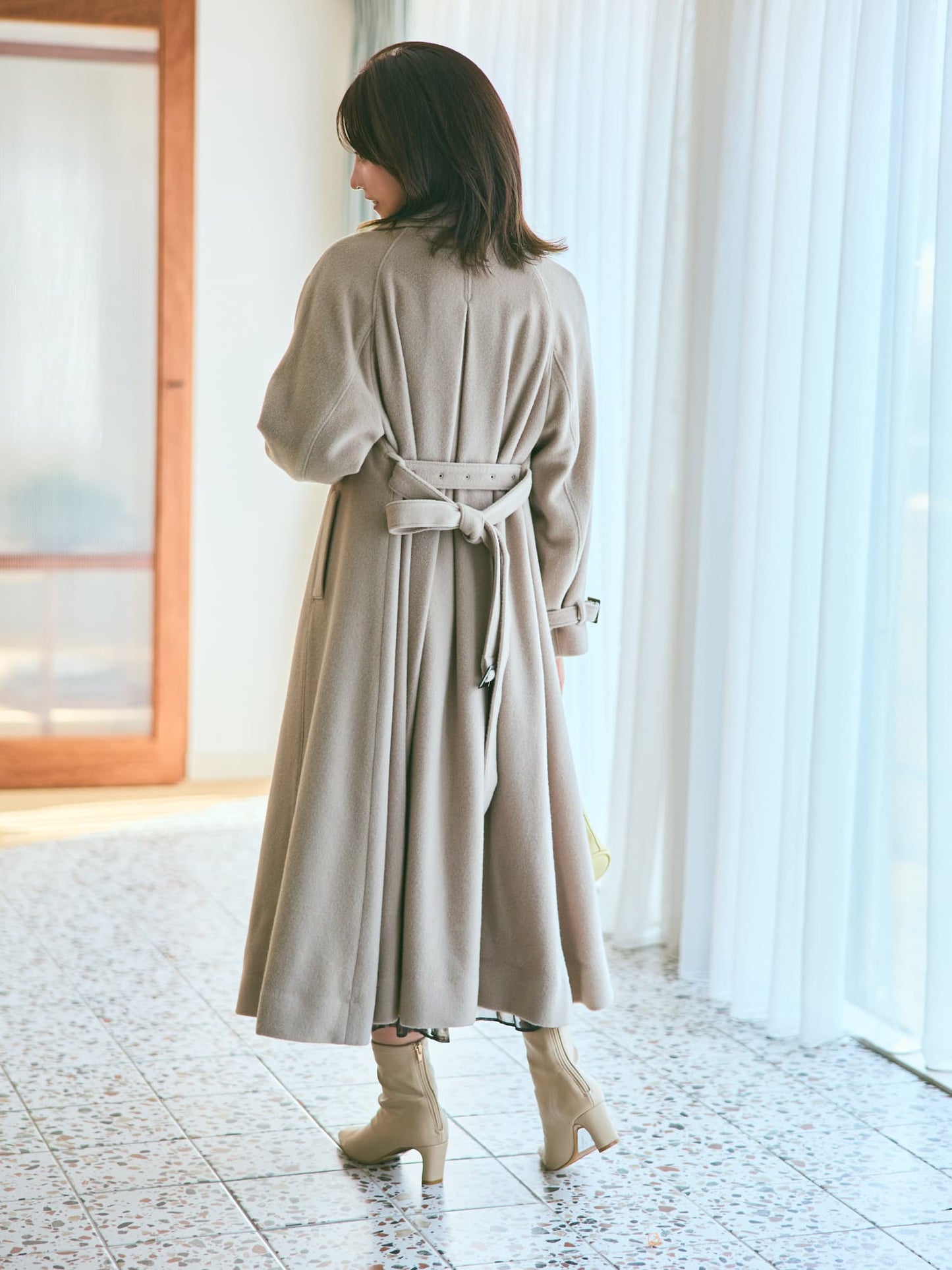 ＜sweetweb掲載＞セミダブルバックフレアウールコート-short & regular　[通常]