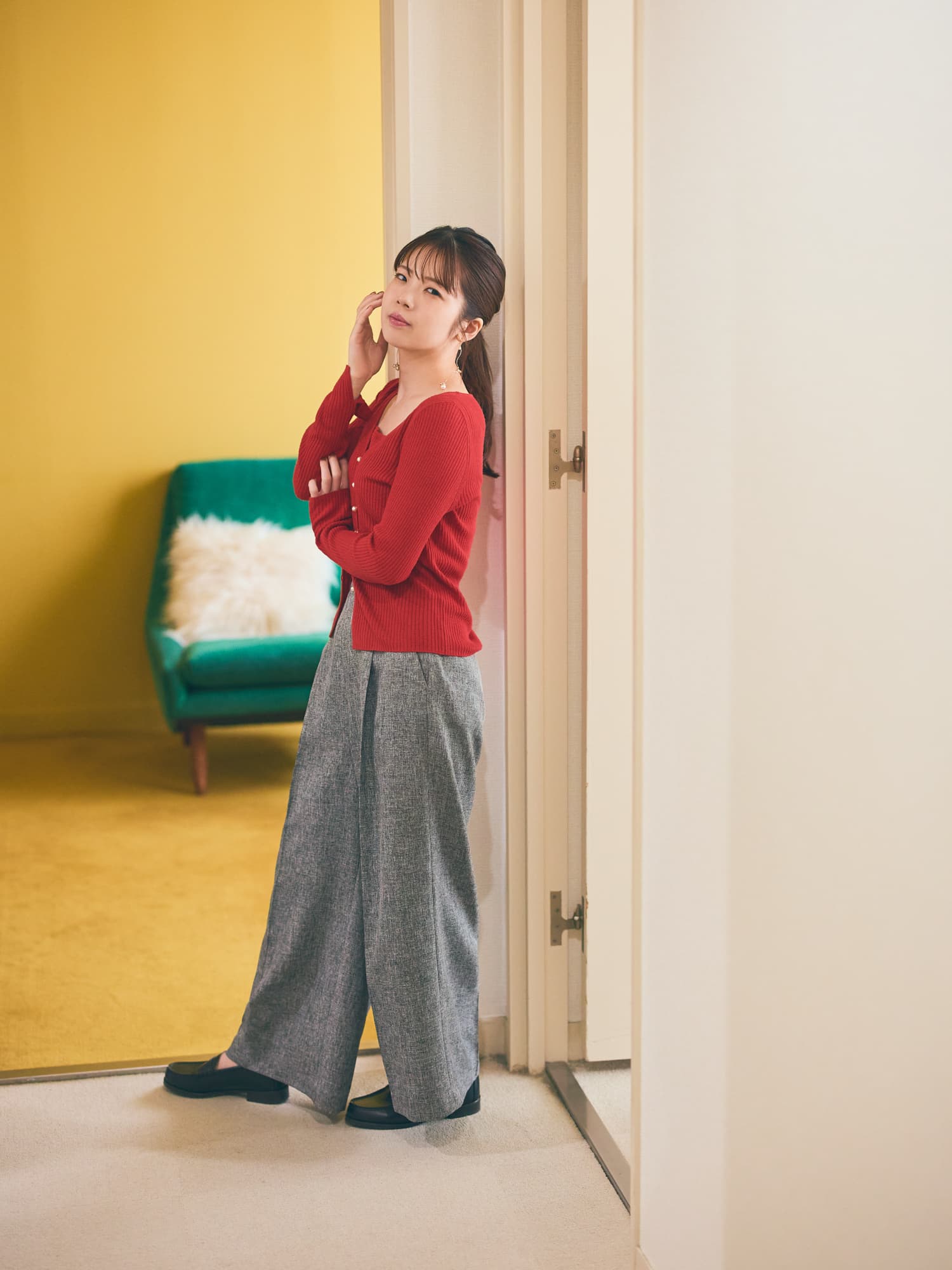 cohinaパールボタンガーデトップス パールボタンカーデ×ビスチェセット | 小柄・低身長女性向け