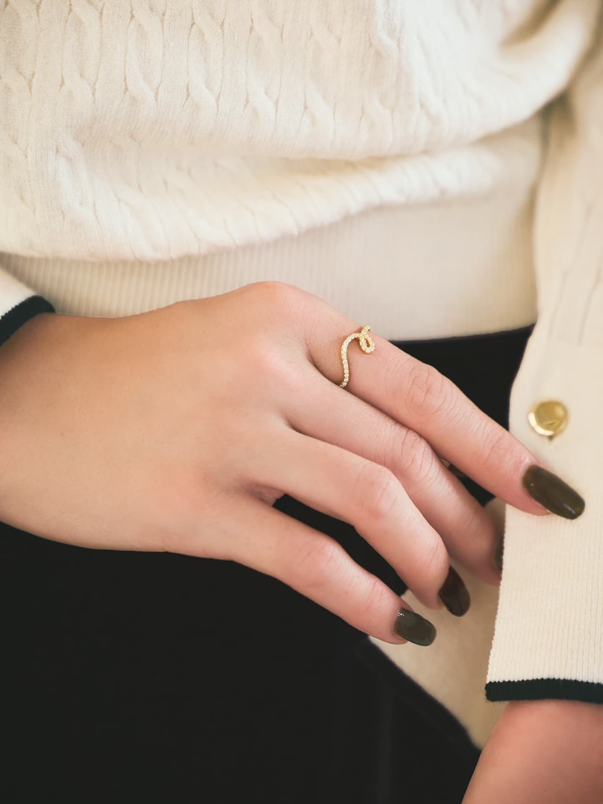 odulコラボ】ドローイングリング | 小柄・低身長女性向けファッション