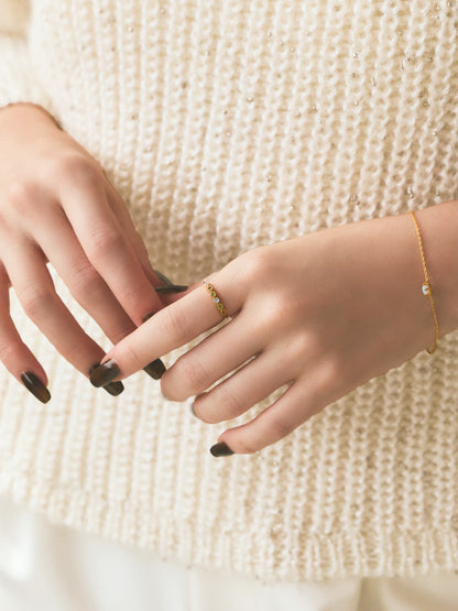 155cm | B:84 W:59 H:88 股下:70 | ワンサイズ着用