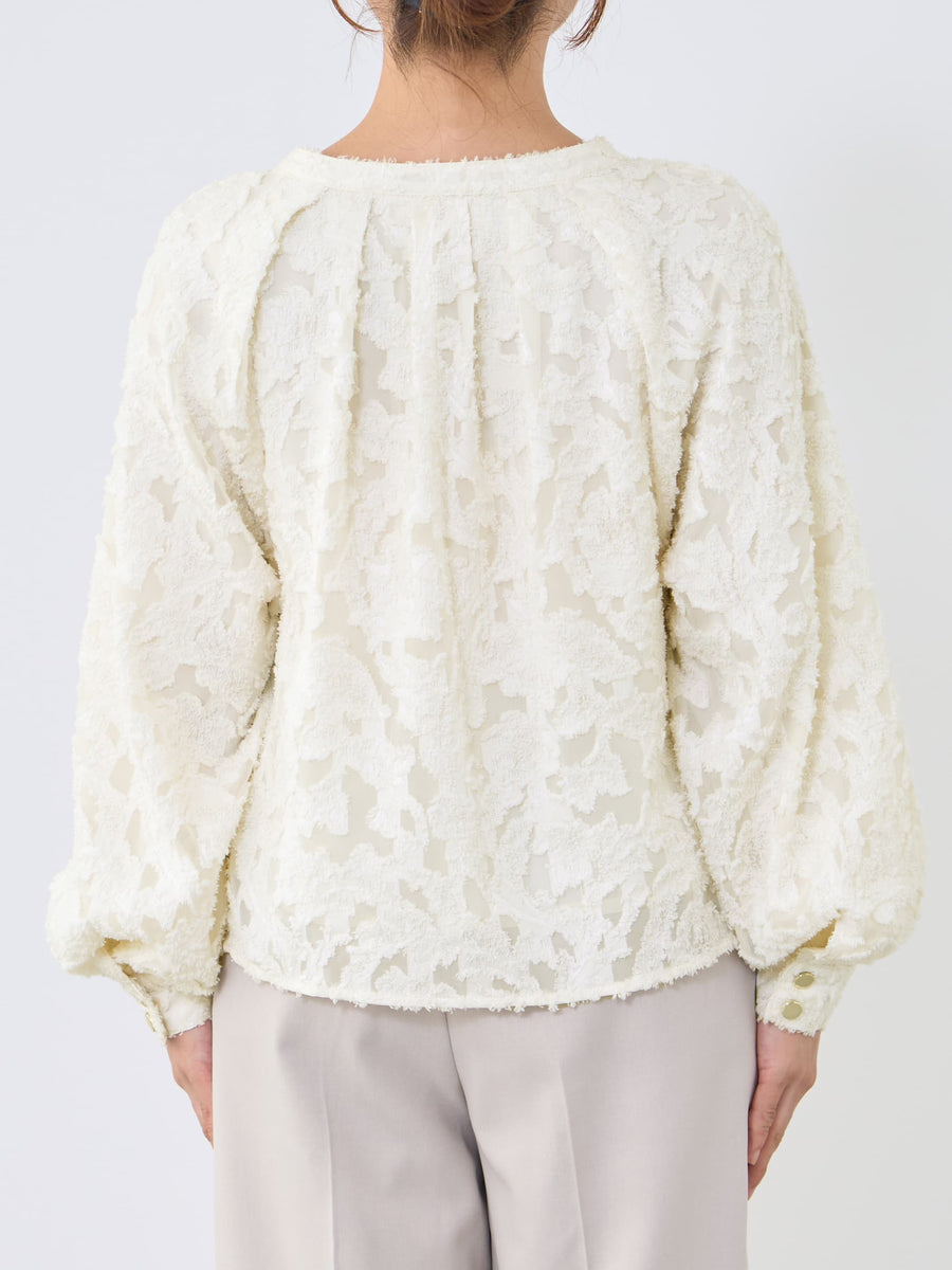 カットジャカードタックデザインブラウス　[通常]