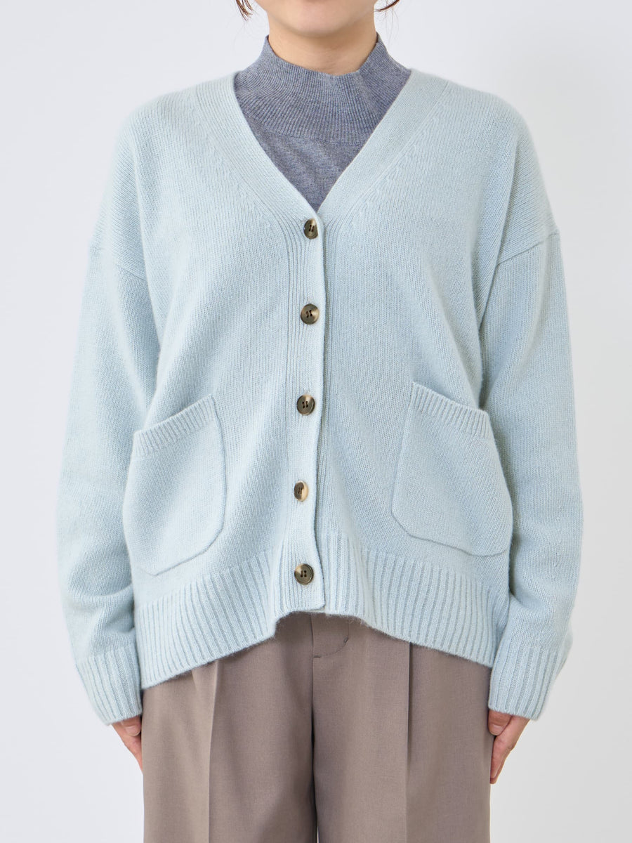 ※こちらが実物のカラーに一番お色味が近くなっております。（ブルーグレー）<br>143cm | B:73 W:60 H:81 股下:65  |ワンサイズ着用