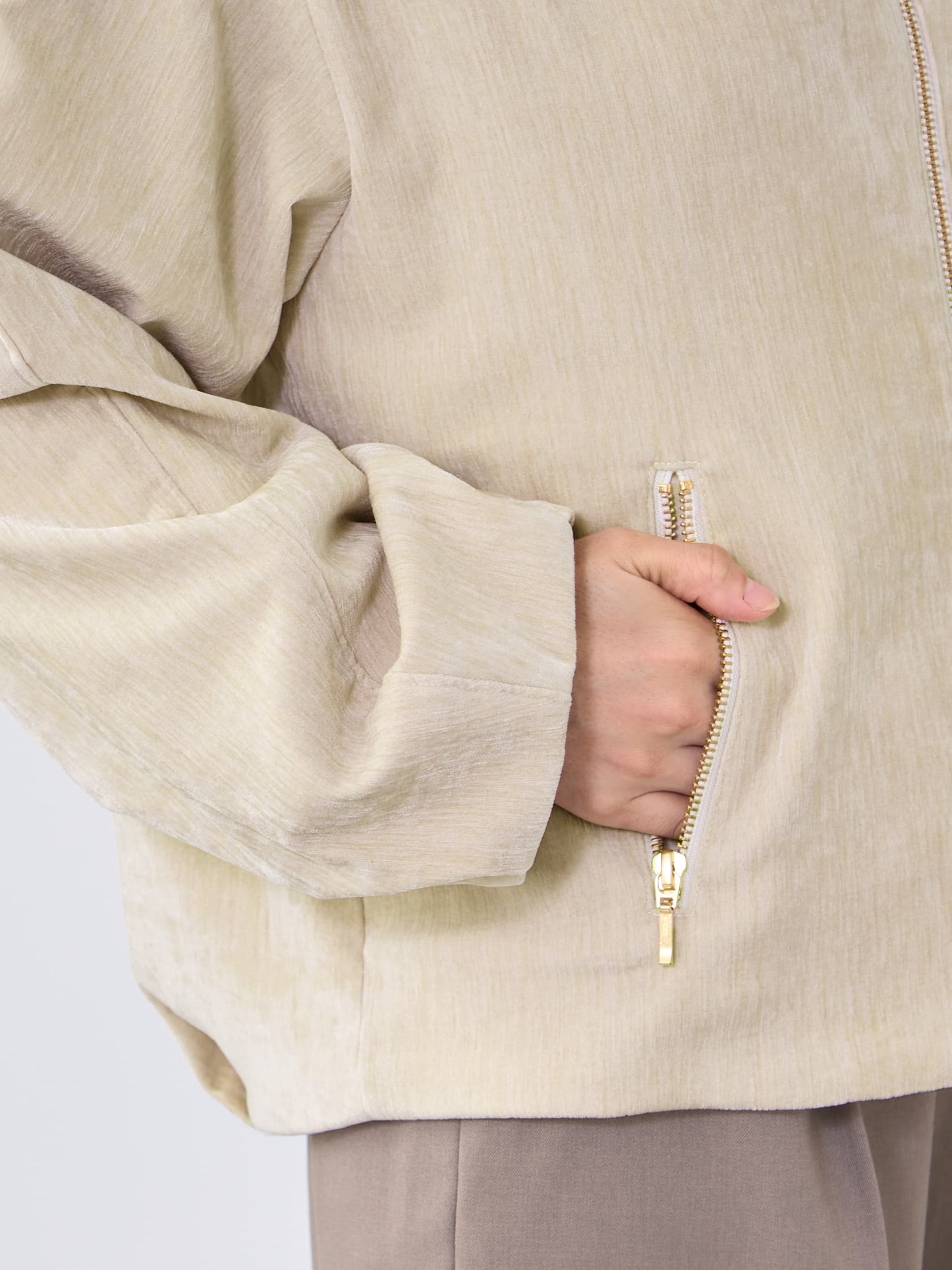 パウダリーベロアブルゾン　[通常]