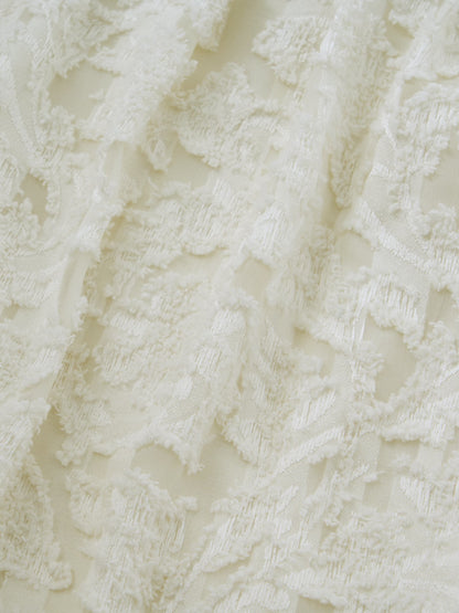 カットジャカードタックデザインブラウス　[通常]