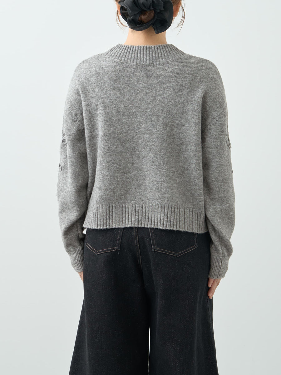 コードエンブロイダリーボトルネックニット　[通常]