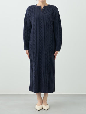 ※こちらが実物のカラーに一番お色味が近くなっております。（ネイビー）<br>149cm | B:77 W:60 H:83 股下:68.5 | regular着用 (ヒールの高さ: 3.5cm) 