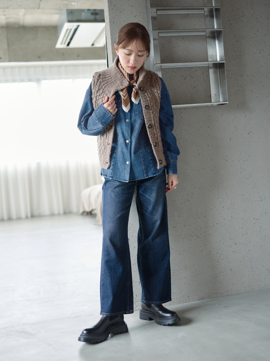 150cm | B:78 W:56 H:74 股下:69 |  regular-XS着用