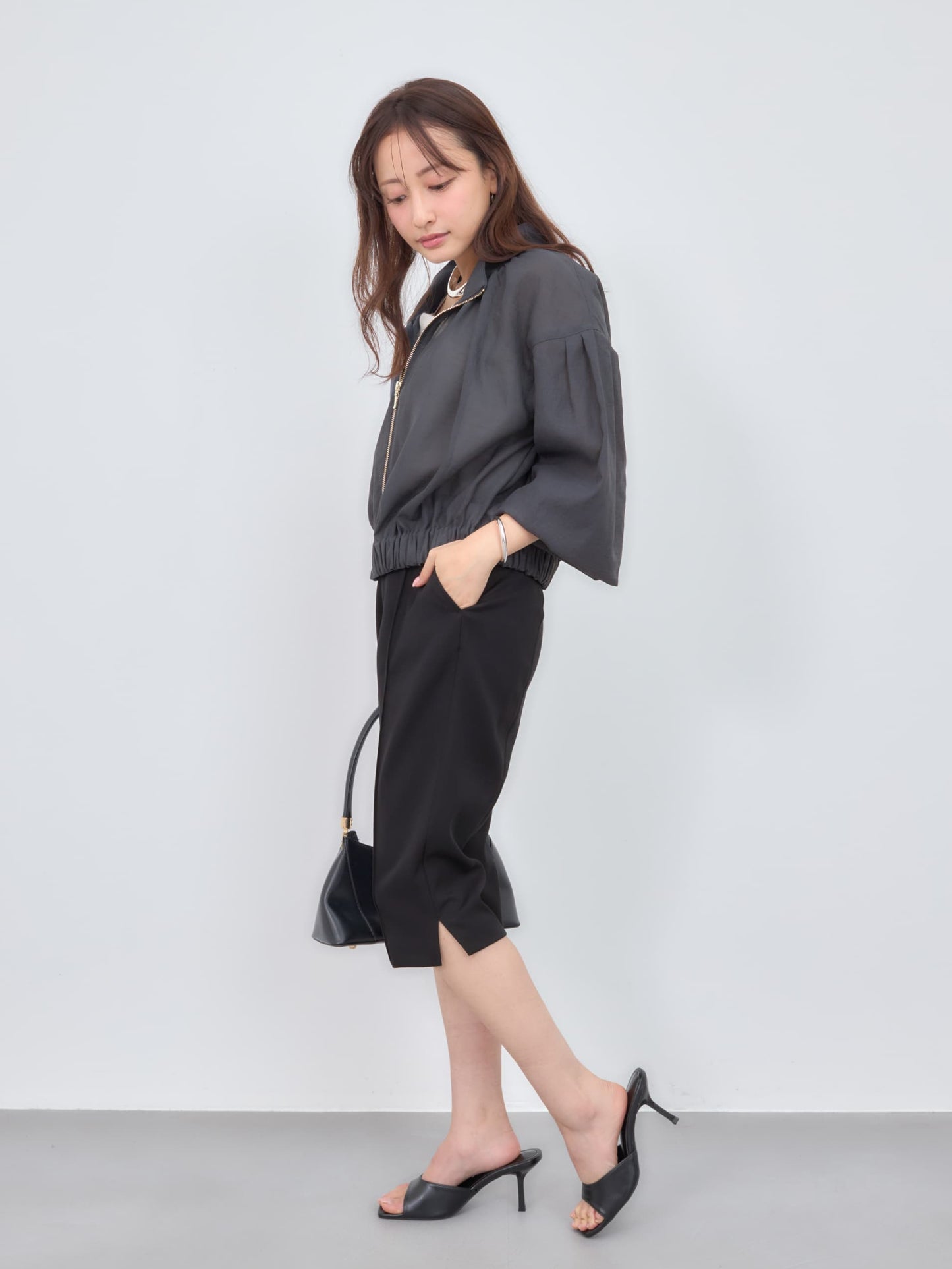 シアーギャザージップブルゾン　[通常]