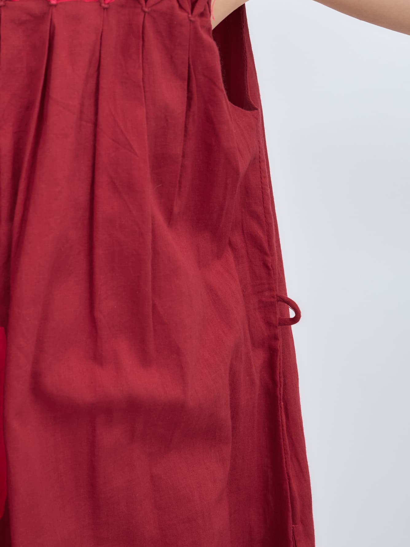 【手洗い可】【Made in India】スモッキングデザインワンピース-short & regular　[通常]