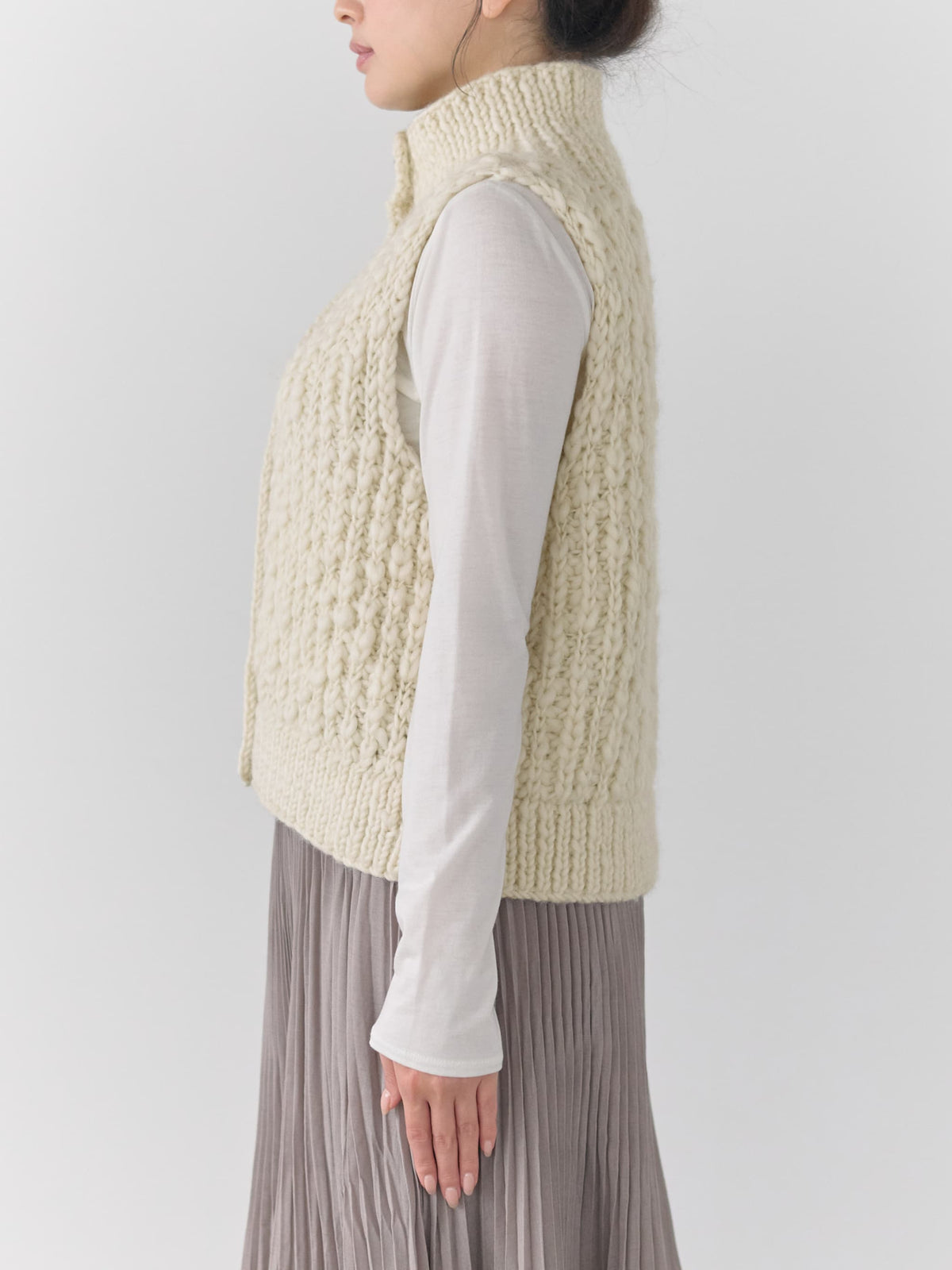 【NEPAL HAND KNIT】ロービングニットベスト　[通常]